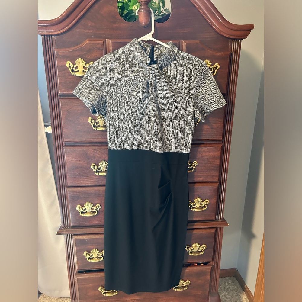 Gray and black Homeyee dress, size 4, perfect condition